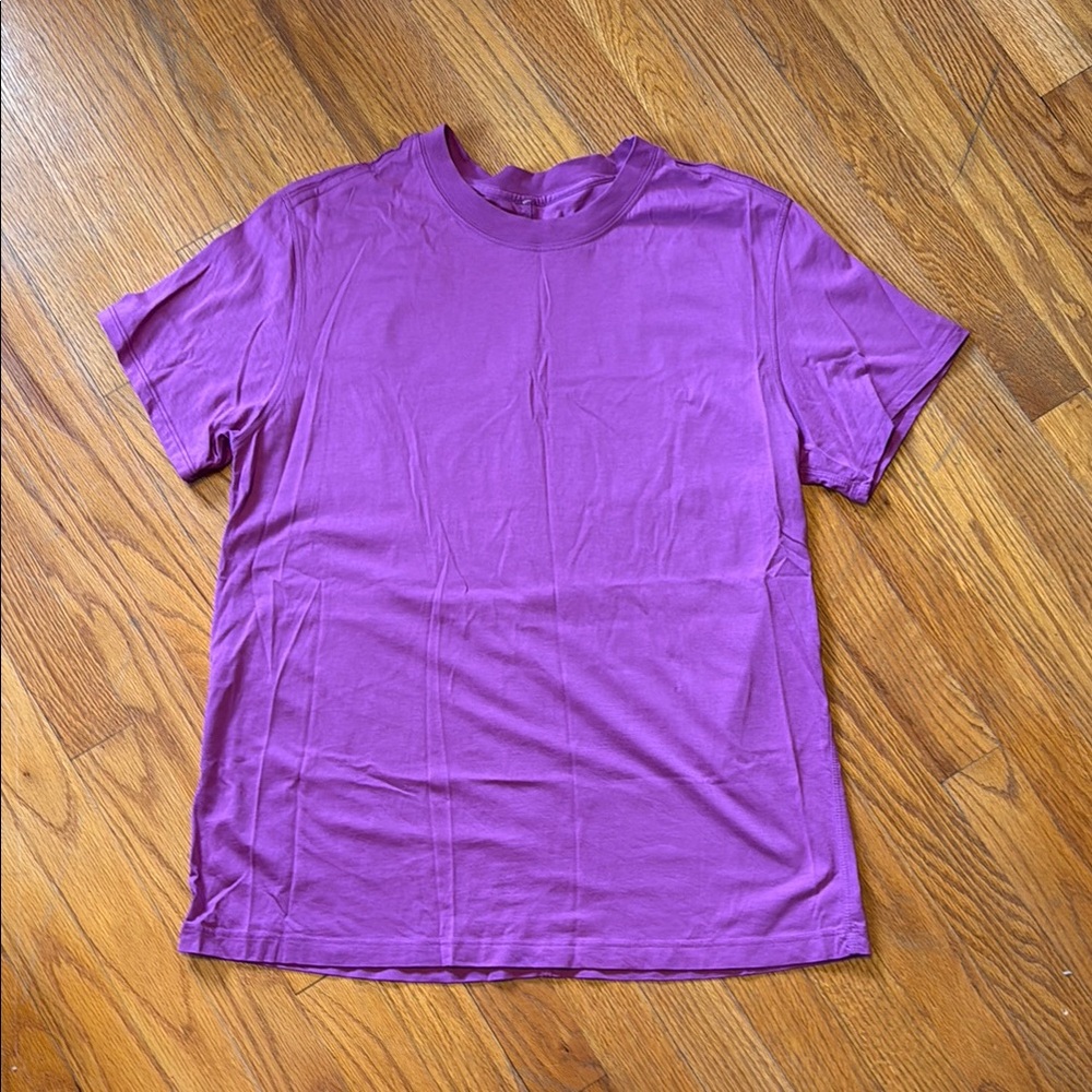 Lululemon All Yours T 6